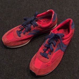 SAUCONY Used Jazz sneakers sz 10 women’s